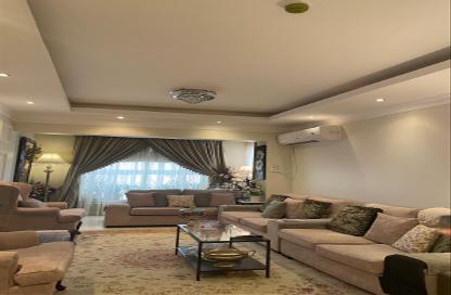 Apartment - 4 Bedrooms - 3 Bathrooms for sale in Hamad Town - Northern Governorate