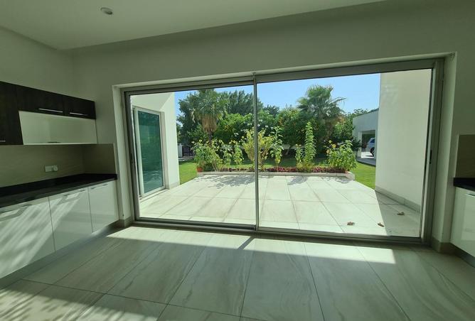 53269399 - Property Image 2