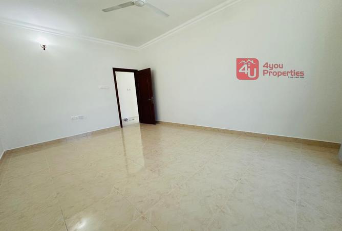 54317862 - Property Image 2
