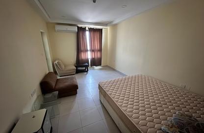 Apartment - 2 Bedrooms - 3 Bathrooms for rent in Salmabad - Central Governorate Apartment - 2 Bedrooms - 3 Bathrooms for rent in Salmabad - Central Governorate