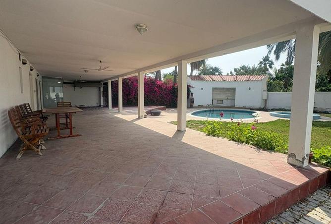 51930220 - Property Image 2