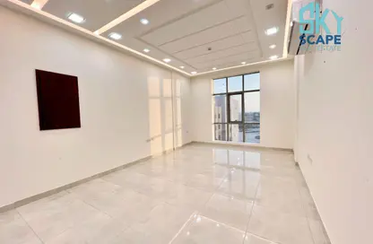 Office Space - 2 Bedrooms - 2 Bathrooms for rent in Seef - Capital Governorate