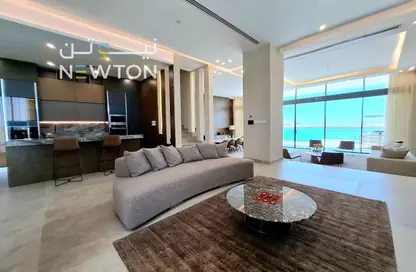 Villa - 6 Bedrooms - 7 Bathrooms for sale in Canal View - Dilmunia Island - Muharraq Governorate