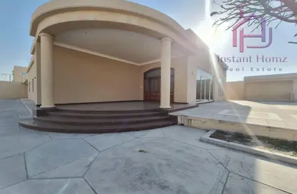 Villa - 3 Bedrooms - 6 Bathrooms for rent in Saar - Northern Governorate