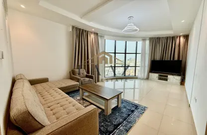 Apartment - 2 Bedrooms - 2 Bathrooms for rent in Segaya - Manama - Capital Governorate Apartment - 2 Bedrooms - 2 Bathrooms for rent in Segaya - Manama - Capital Governorate