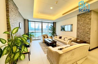 Apartment - 3 Bedrooms - 3 Bathrooms for rent in Reef Island - Capital Governorate