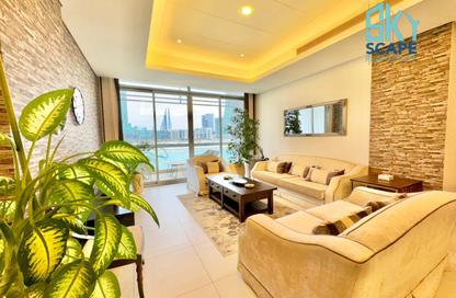 Apartment - 3 Bedrooms - 3 Bathrooms for rent in Reef Island - Capital Governorate