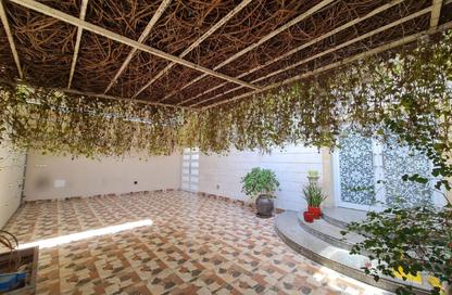 Villa - 7 Bedrooms - 7+ Bathrooms for sale in Hidd - Muharraq Governorate
