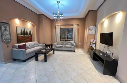 Apartment - 2 - 2 for rent in Al Burhama - Manama - Capital Governorate