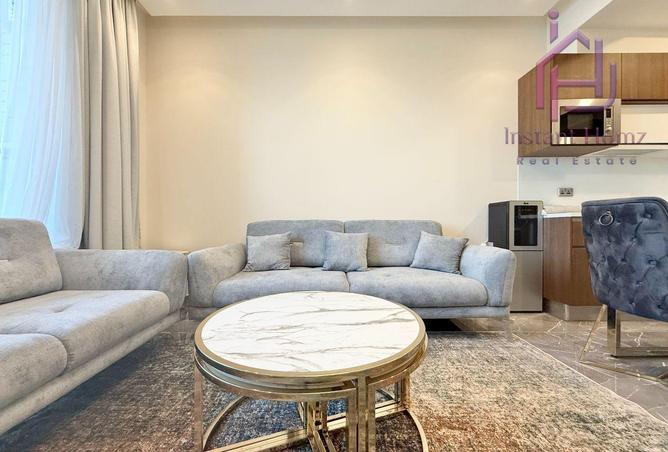 991885 - Property Image 2