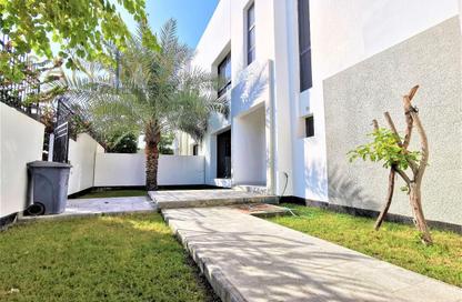 Villa - 4 Bedrooms - 5 Bathrooms for rent in Saar - Northern Governorate