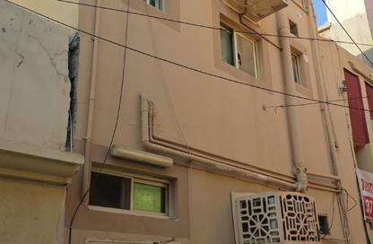 عمارة بالكامل - 3 - 2 للبيع في المحرق - المحرق