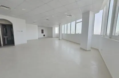 Office Space - Studio - 2 Bathrooms for rent in Um Al Hasam - Manama - Capital Governorate
