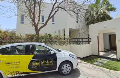 Villa - 4 Bedrooms - 5 Bathrooms for rent in Saar - Northern Governorate