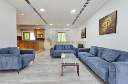 Apartment - 2 Bedrooms - 3 Bathrooms for rent in Mahooz - Manama - Capital Governorate
