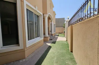 Villa - 4 Bedrooms - 4 Bathrooms for rent in Hidd - Muharraq Governorate