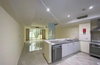 Villa - 5 Bedrooms - 5 Bathrooms for rent in Amwaj Beachfront - Amwaj Islands - Muharraq Governorate