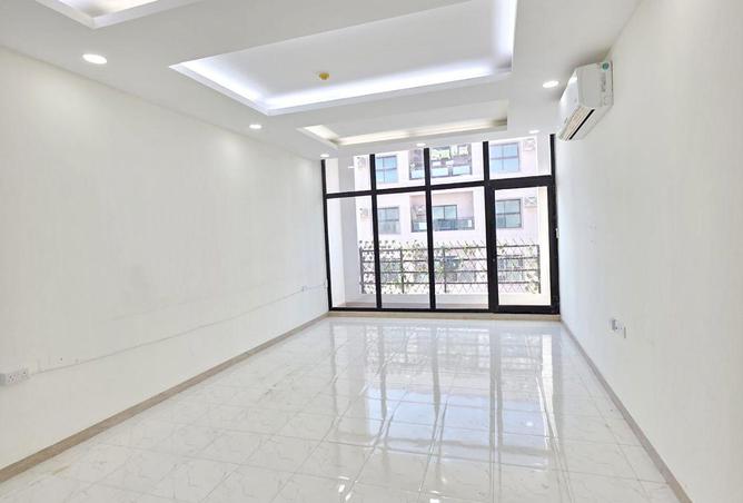 54970729 - Property Main Image