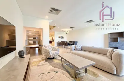 Villa - 4 Bedrooms - 7+ Bathrooms for rent in Amwaj Beachfront - Amwaj Islands - Muharraq Governorate