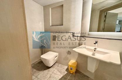 Apartment - 1 Bedroom - 2 Bathrooms for rent in Busaiteen - Muharraq Governorate