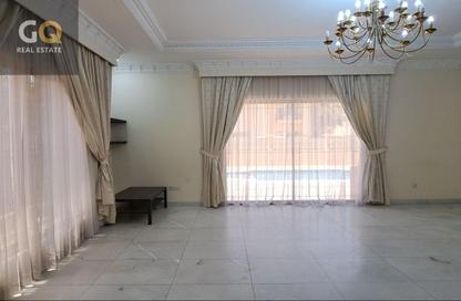 Villa - 4 Bedrooms - 4 Bathrooms for rent in Saar - Northern Governorate Villa - 4 Bedrooms - 4 Bathrooms for rent in Saar - Northern Governorate