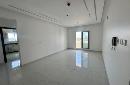Apartment - 4 Bedrooms - 4 Bathrooms for sale in Al Bahair - Riffa - Southern Governorate