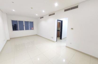 Apartment - 2 Bedrooms - 3 Bathrooms for rent in Hidd - Muharraq Governorate