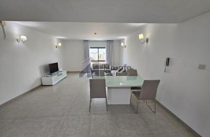 Apartment - Studio - 1 Bathroom for rent in Al Juffair - Capital Governorate Apartment - Studio - 1 Bathroom for rent in Al Juffair - Capital Governorate