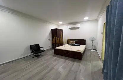 Apartment - Studio - 1 Bathroom for rent in Zinj - Manama - Capital Governorate