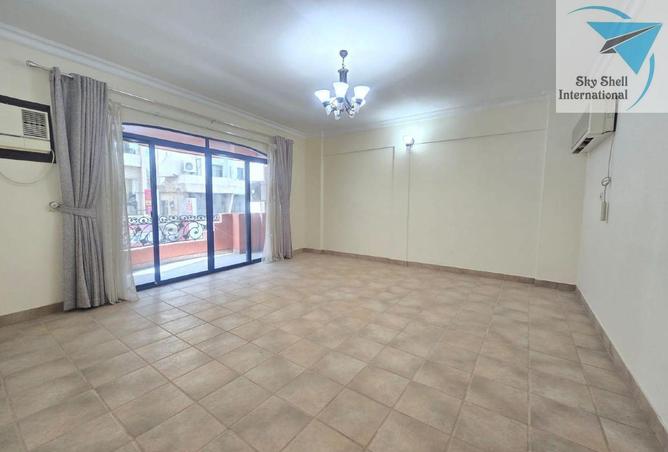 53460947 - Property Image 2