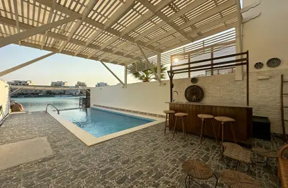 فيلا - 4 غرف نوم - 6 حمامات للايجار في شارع أمواج - أمواج - المحرق