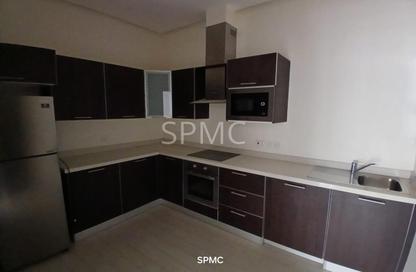 Apartment - 2 Bedrooms - 3 Bathrooms for rent in Busaiteen - Muharraq Governorate