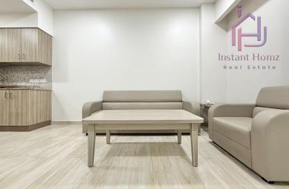 Apartment - 1 Bedroom - 2 Bathrooms for rent in Al Juffair - Capital Governorate