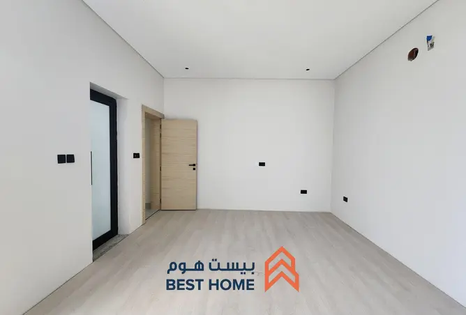 57669362 - Property Image 2