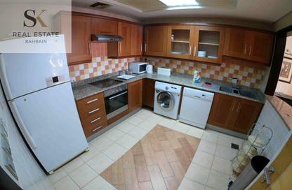 Apartment - 2 Bedrooms - 3 Bathrooms for rent in Abraj Al Lulu - Manama - Capital Governorate