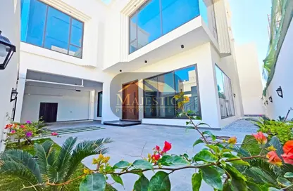 Villa - 4 Bedrooms - 5 Bathrooms for sale in Saar - Northern Governorate
