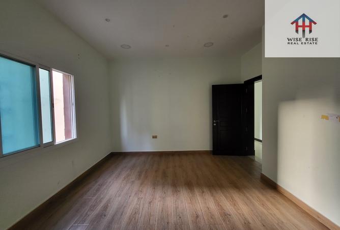 52169437 - Property Image 3