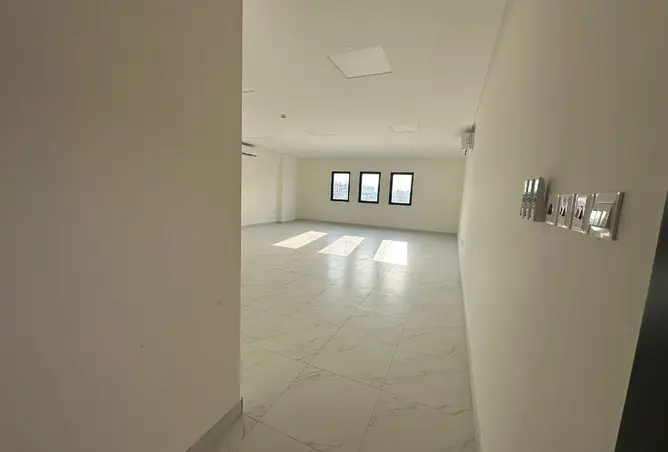 994610 - Property Image 2