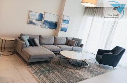 Apartment - 2 Bedrooms - 3 Bathrooms for rent in Reef Island - Capital Governorate