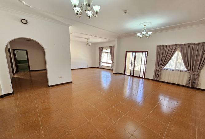 56422750 - Property Image 2