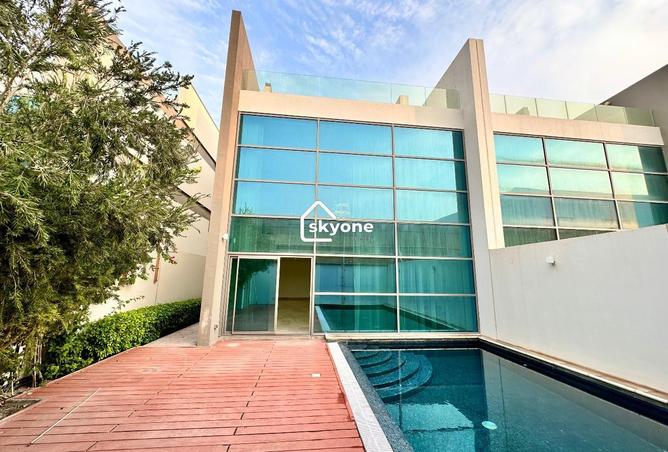 52143760 - Property Main Image