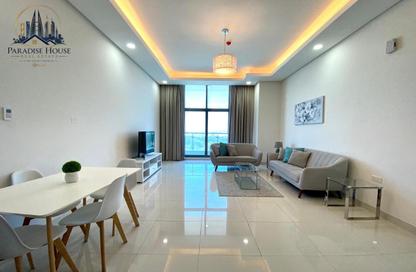 Apartment - 2 - 2 for rent in Sanabis - Manama - Capital Governorate