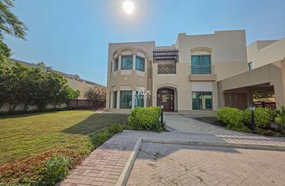 Villa - 4 Bedrooms - 5 Bathrooms for rent in Saar - Northern Governorate