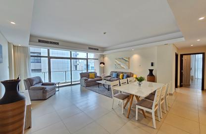 Apartment - 2 Bedrooms - 3 Bathrooms for rent in Busaiteen - Muharraq Governorate