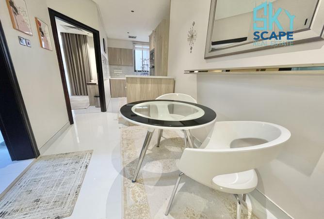 1000384 - Property Image 2