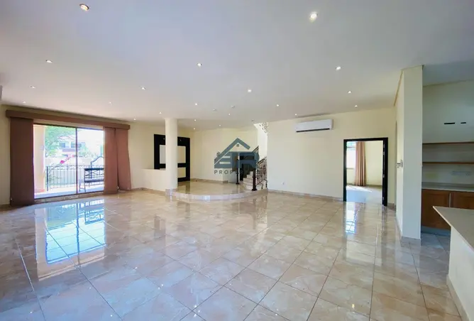 58413077 - Property Image 3