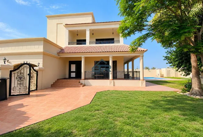 58413077 - Property Image 2