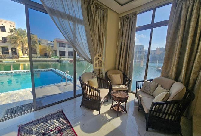 993278 - Property Image 2