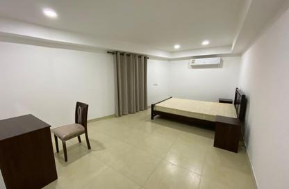 Apartment - 1 Bedroom - 1 Bathroom for rent in Maqabah - Northern Governorate