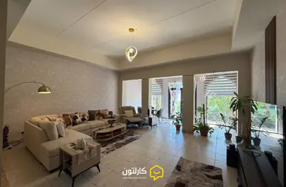 Villa - 2 Bedrooms - 3 Bathrooms for sale in Al Marsa Floating City - Amwaj Islands - Muharraq Governorate